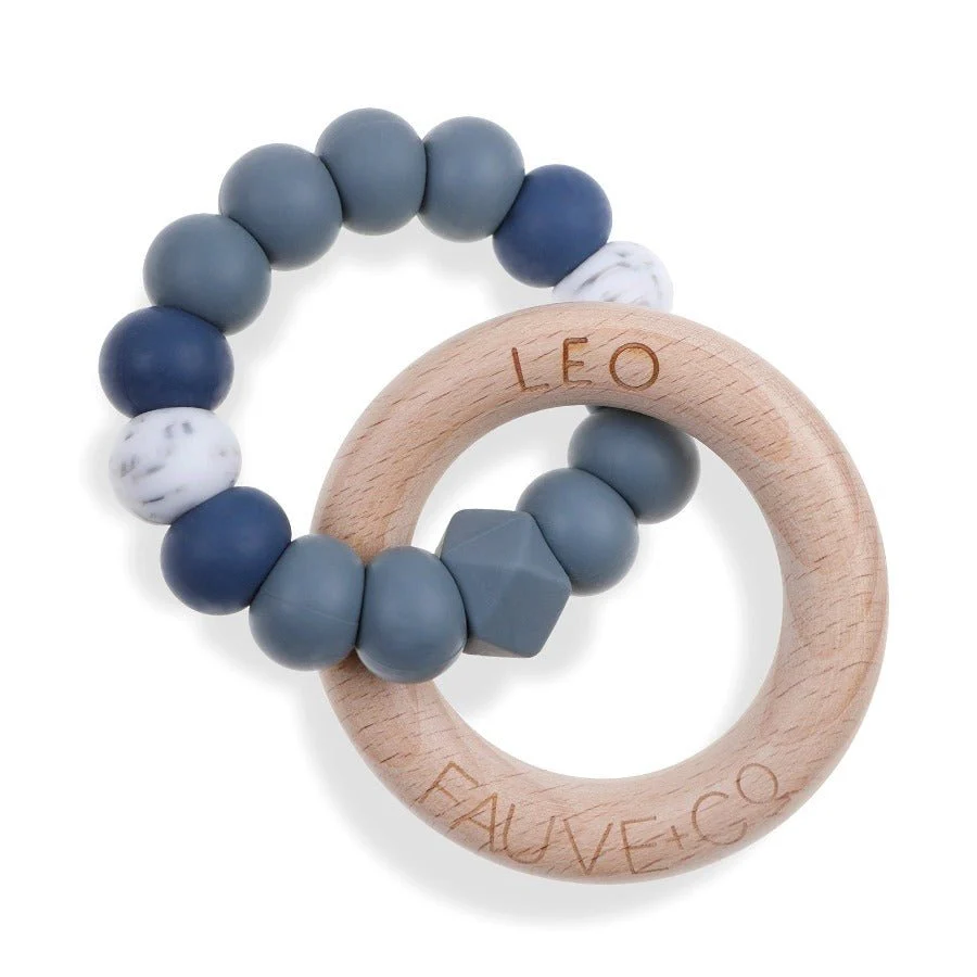 Aura Engraved Teething Ring Azure
