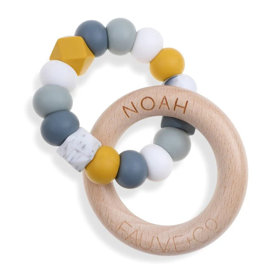 Aura Engraved Teething Ring Meadow