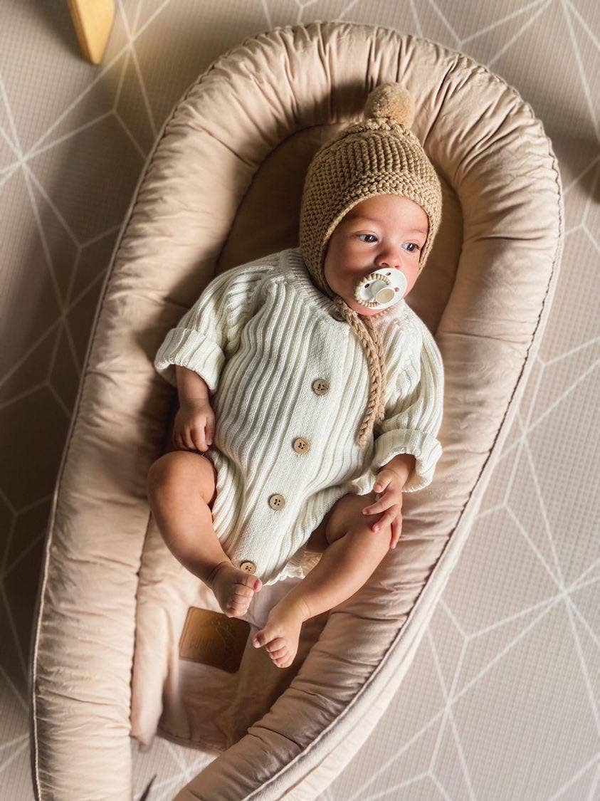 CMC 'Bubble' Dummies Oatmeal + Almond: Size 1 - Image 3