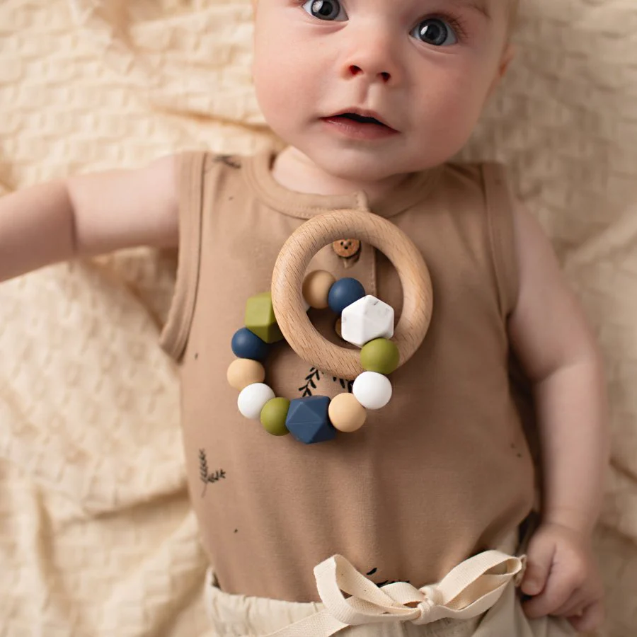 Hex Teething Ring Peacock - Image 3